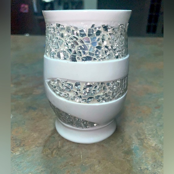 Mosaic Home Decor holder - Picture 1 of 5